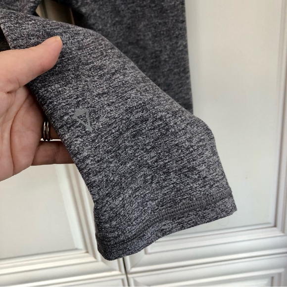 Reversible Ivivva by Lululemon girls crop legging - Picture 11 of 13